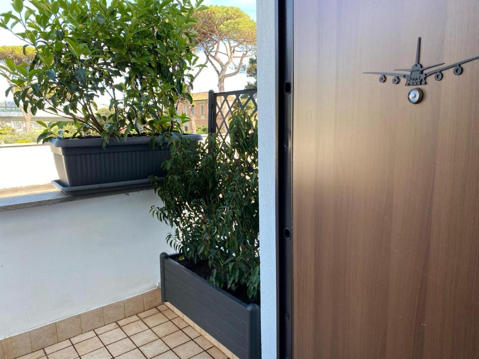 Fcoairporthouse Apartment Fiumicino Exterior photo